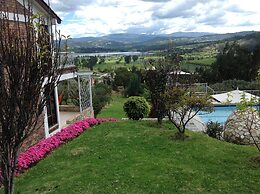 Miravalle Suites