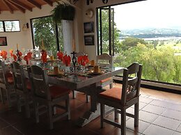 Miravalle Suites