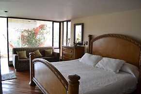 Miravalle Suites