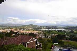Miravalle Suites