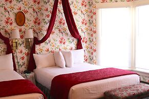 Inn on Mackinac