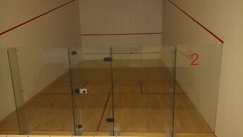 Falcon Apartment At Times Square