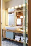 Polixeny's Suites
