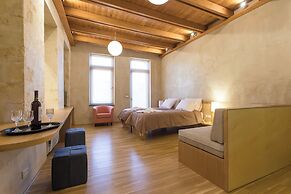 Polixeny's Suites