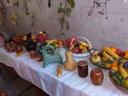 Lia Jamdelianis Guest House