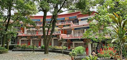 Hotel Samdupling Himalayan Brothers