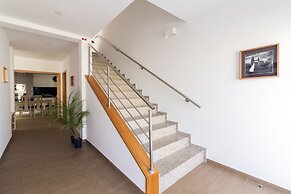 Monte da Guia Alojamento Local