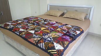 Family Home Ratmono JIH