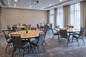 Courtyard by Marriott Petoskey at Victories Square