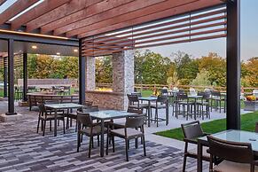 Courtyard by Marriott Petoskey at Victories Square