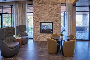 Courtyard by Marriott Petoskey at Victories Square