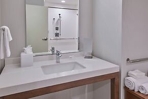 Courtyard by Marriott Petoskey at Victories Square