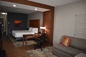 La Quinta Inn & Suites by Wyndham Flagstaff East I-40