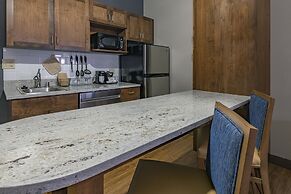 La Quinta Inn & Suites by Wyndham Flagstaff East I-40