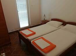 Apartmani Mitrovic Podlicak