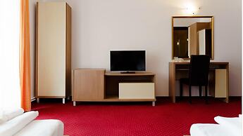 Complex Turistic Max International