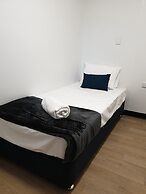 Lake Kawana Accommodation