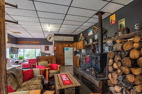 Kookaburra Ski Lodge