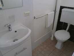 Kookaburra Ski Lodge