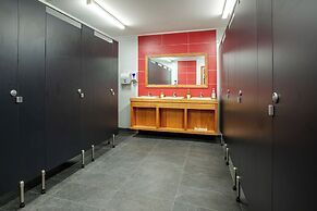 Kookaburra Ski Lodge