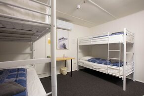 Kookaburra Ski Lodge