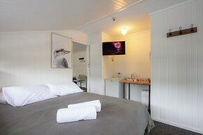 Kookaburra Ski Lodge