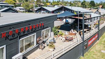 Kookaburra Ski Lodge