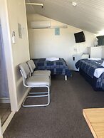 Kookaburra Ski Lodge