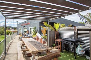 Kookaburra Ski Lodge