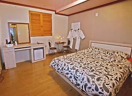 Anseong M Hotel