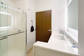 Holiday Inn Express & Suites Wentzville St Louis West by IHG