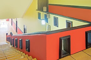 Hotel O Bandar Lampung Near Teropong Kota Bukit Cindy Formerly Divka R