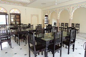 Dhula Garh  A Heritage Hotel