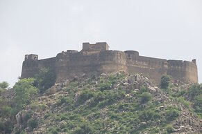 Dhula Garh  A Heritage Hotel