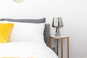 Locals Boutique Apartment Gongbei No.2