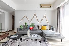 Locals Boutique Apartment Gongbei No.2