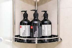 Locals Boutique Apartment Gongbei No.2