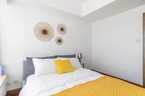 Locals Boutique Apartment Gongbei No.2