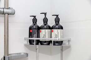 Locals Boutique Apartment Jiuzhou Port.1