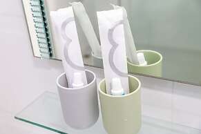 Locals Boutique Apartment Jiuzhou Port.1