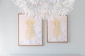 Locals Boutique Apartment Jiuzhou Port.1