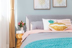 Locals Boutique Apartment Jiuzhou Port.1