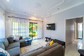 KhayaLethu Holiday Home