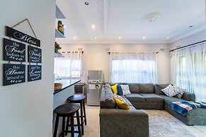 KhayaLethu Holiday Home