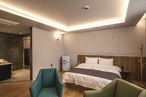 Hotel Crape Gyeongsan