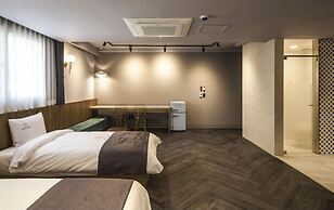 Hotel Crape Gyeongsan