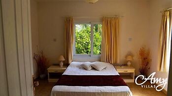 Villa Giorgina by Amy Villas