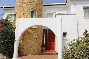 Villa Giorgina by Amy Villas