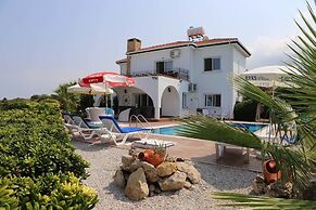 Villa Giorgina by Amy Villas