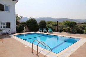 Villa Giorgina by Amy Villas